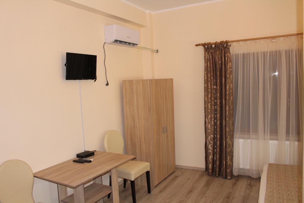 Pensiunea Fery Slobozia-Oancea Exterior foto